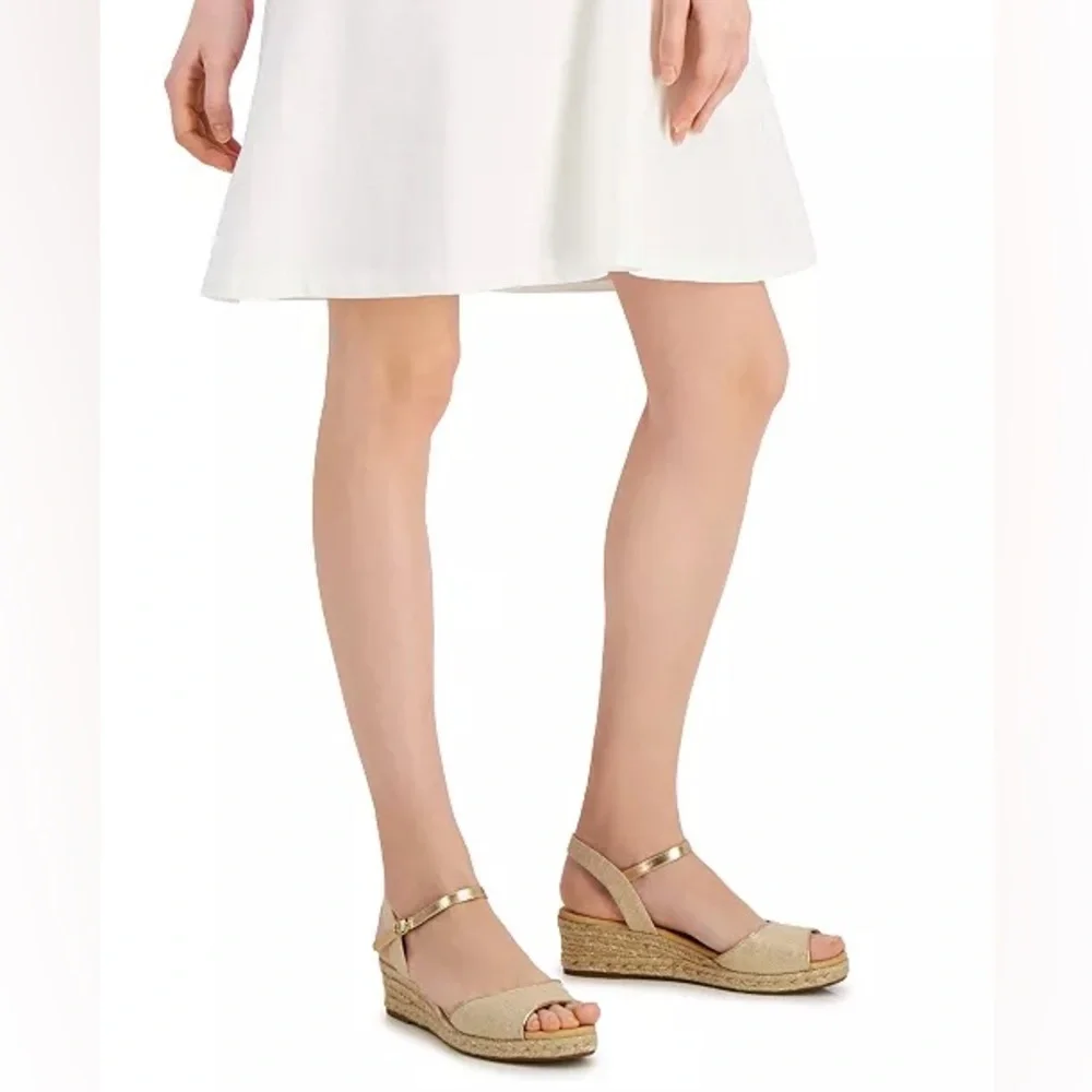 Charter Club Black Open-Toe Espadrille Wedge Sandals